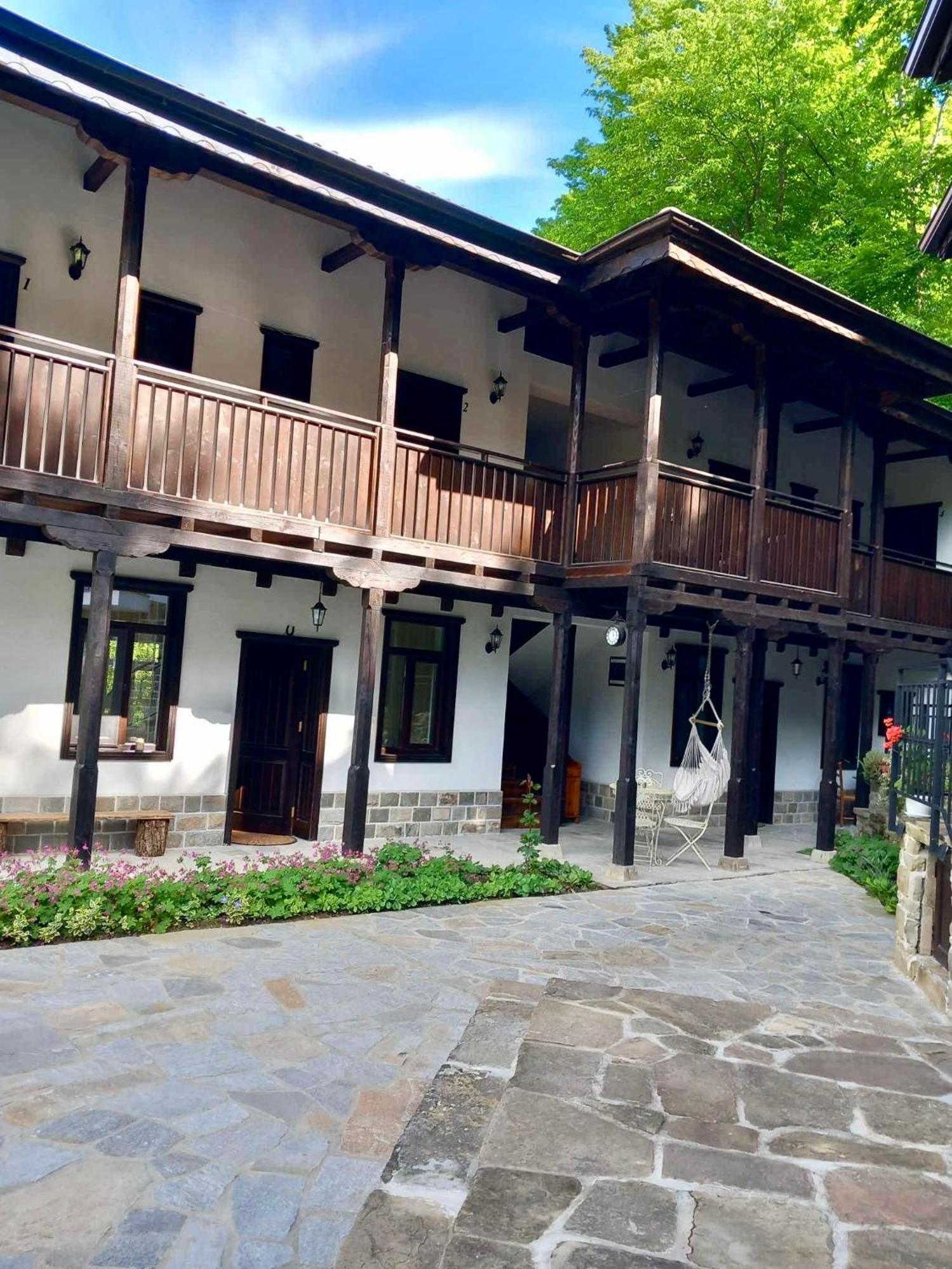 Verta House Triawna Zewnętrze zdjęcie